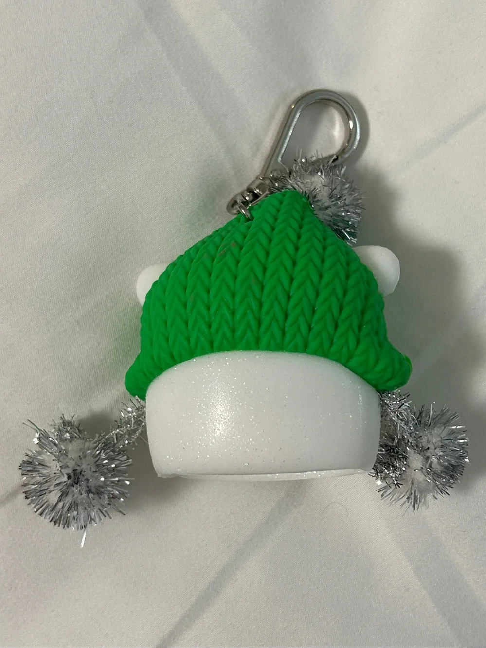 Bath & Body Works Polar Bear with Tinsel Pompoms PocketBac Holder keychain